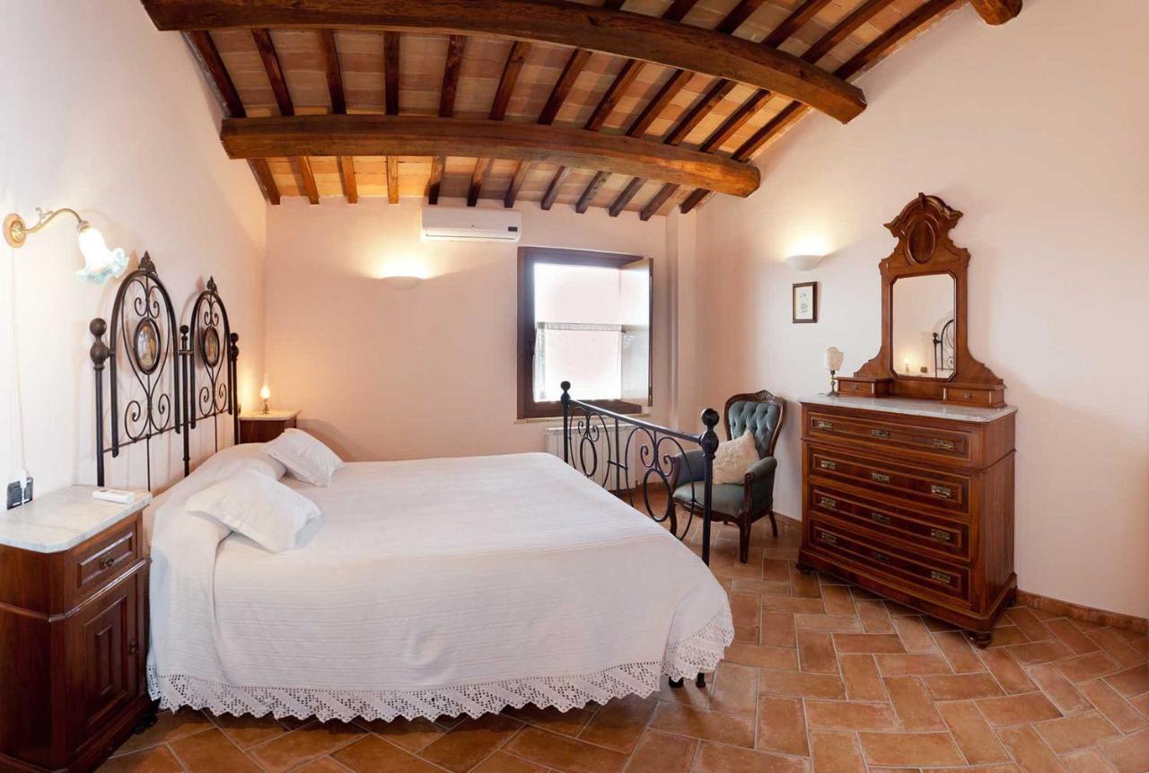 Agriturismo Il Barco Spello Room photo
